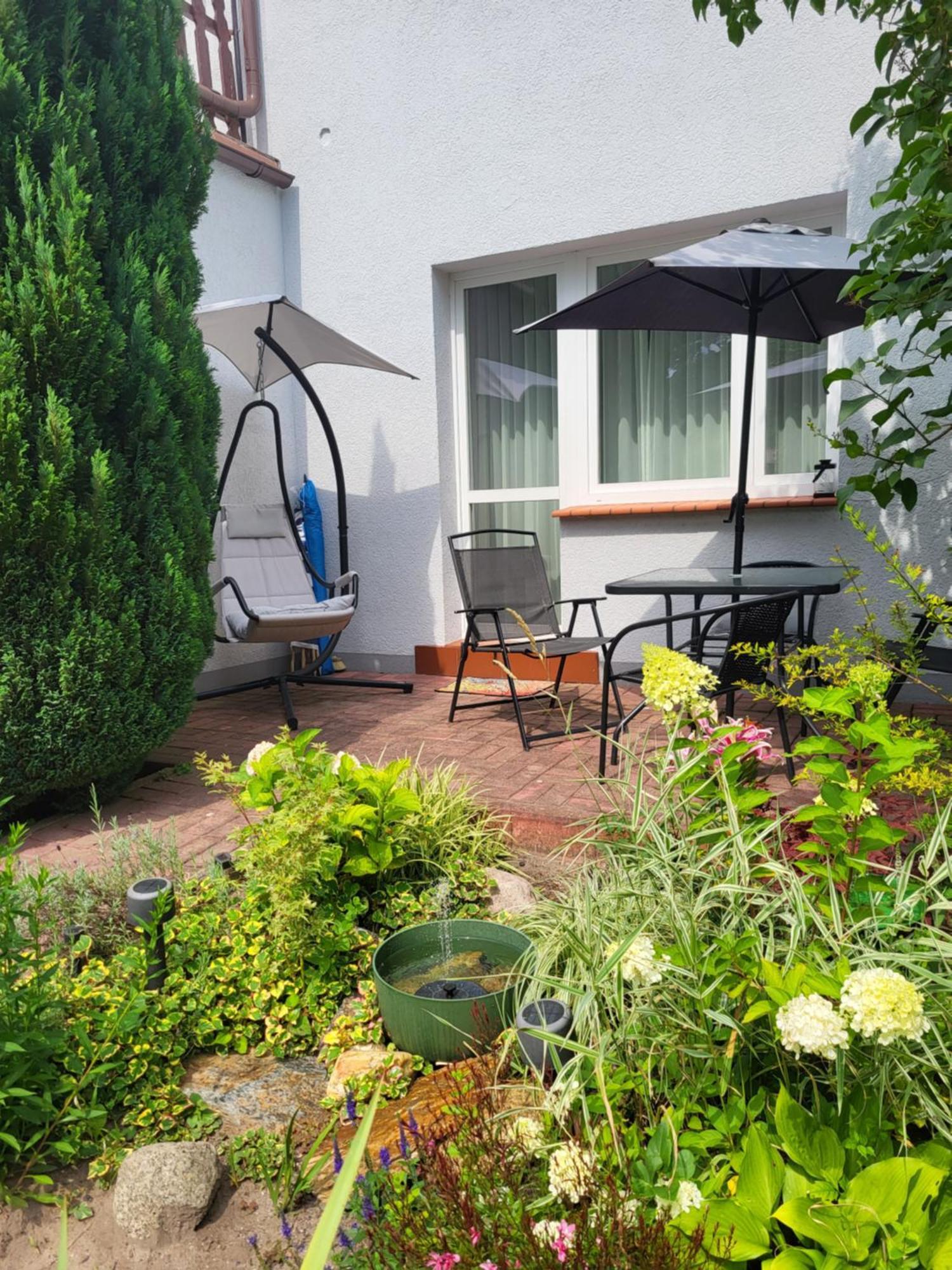 Apartament - 3 Pokojowe Dwupoziomowe Mieszkanie Z Ogrodem Крокова Екстер'єр фото